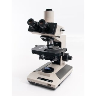 Olympus BH-2 BH2 Durchlichtmikroskop mit 5x und 10x Objektiv und Fototubus